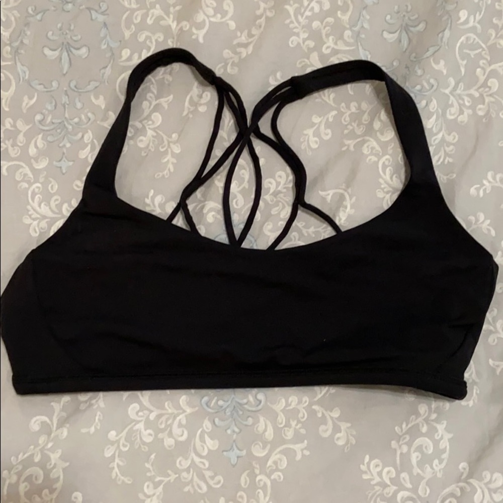 Lululemon sports bra